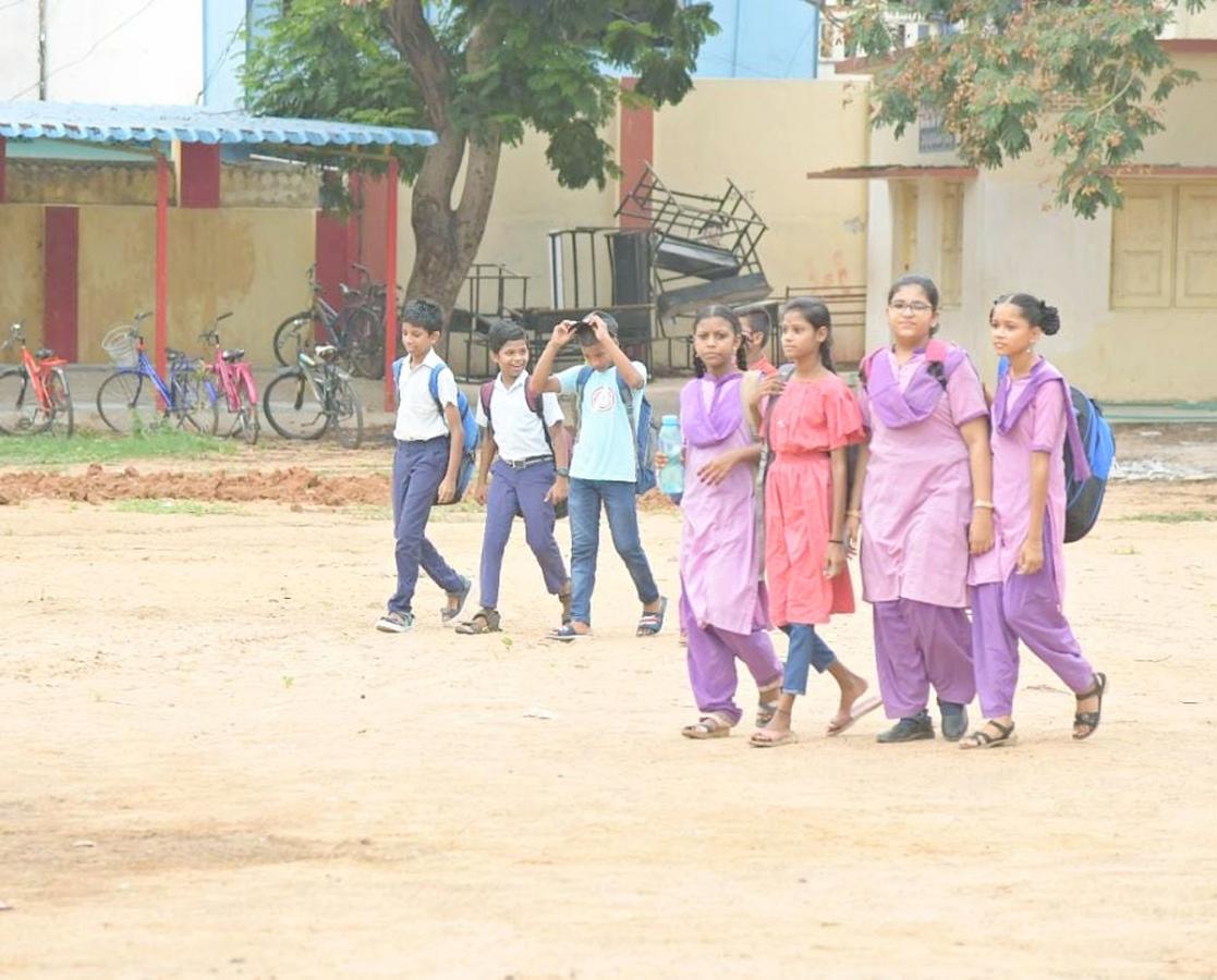 Andhra_20-Pradesh-_20schools-_20reopened-_202023_20-June-_20Photos-36.jpg 34