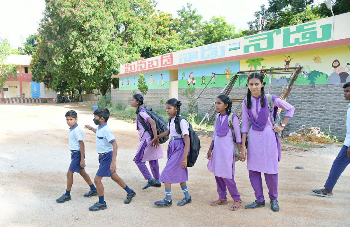 Andhra_20-Pradesh-_20schools-_20reopened-_202023_20-June-_20Photos-9.jpg 9