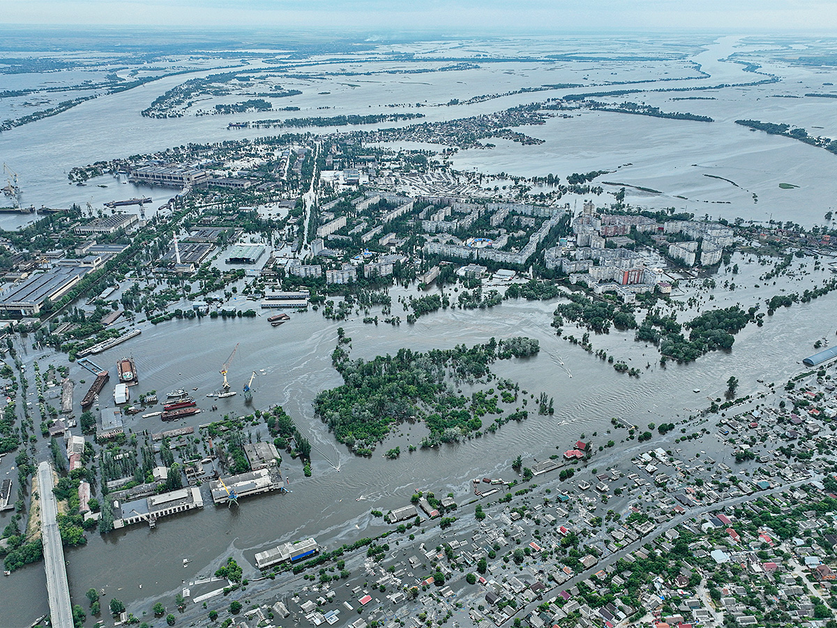Destruction-_20of_20-the-_20Kakhovka_20-Dam-_20in-_20Ukraine-5.jpg 5