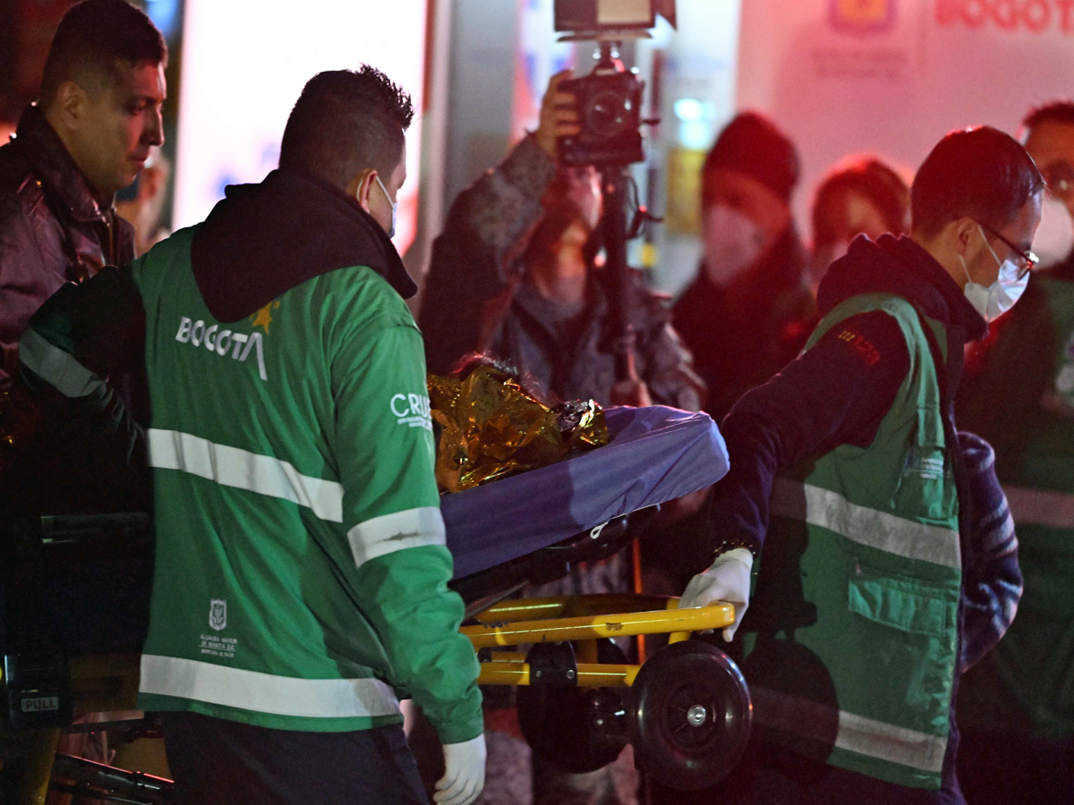 Plane_Crash_15.jpg 16