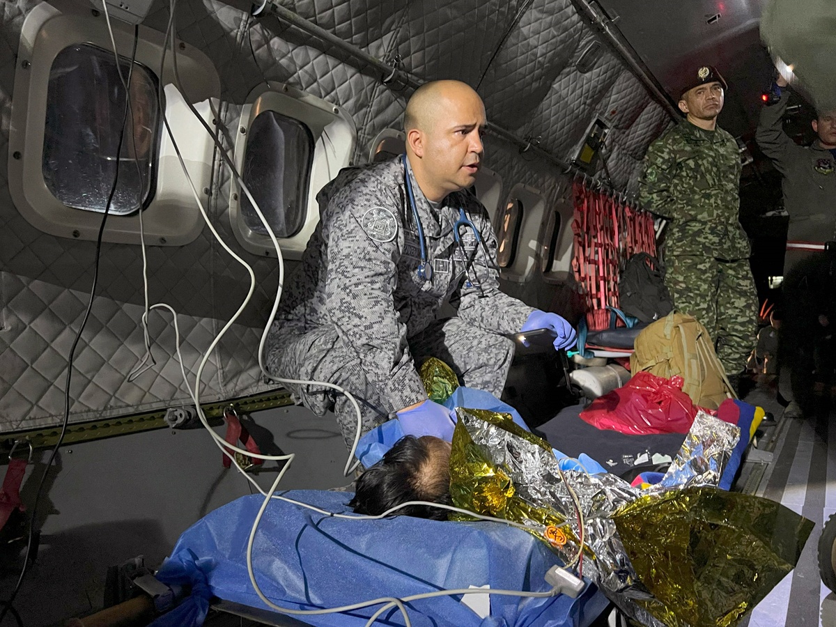 Plane_Crash_30.jpg 31