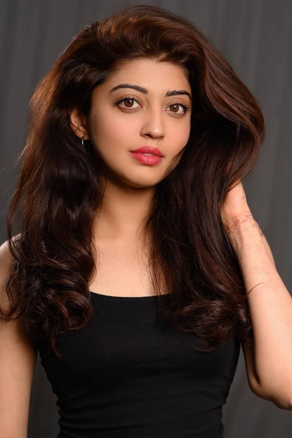 pranitha-subhash-14.jpg 14