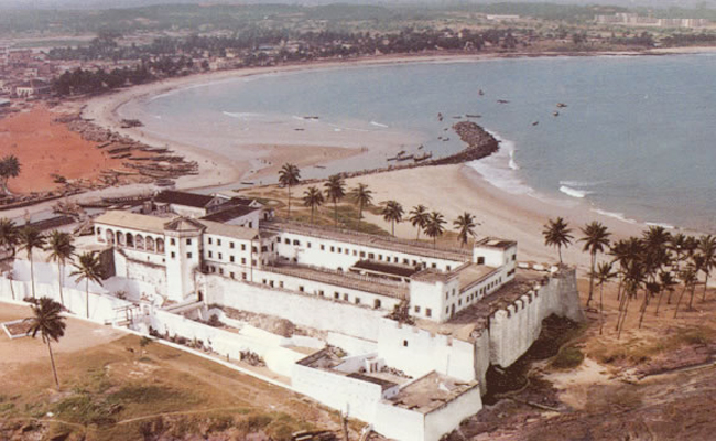 9._20Elmina_20Castle_2C_20Ghana.jpg 10