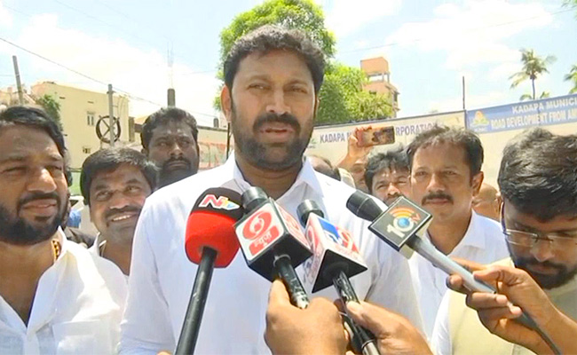 Mp-Avinash-Reddy-Counter-To-Nara-Lokesh.jpg