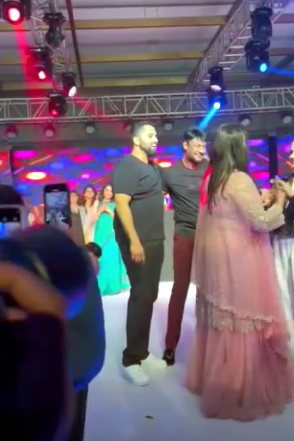 Sumalatha_20Son_20Abhishek_20Ambareesh_20Sangeeth_20Party_20Photos_1.jpg 2