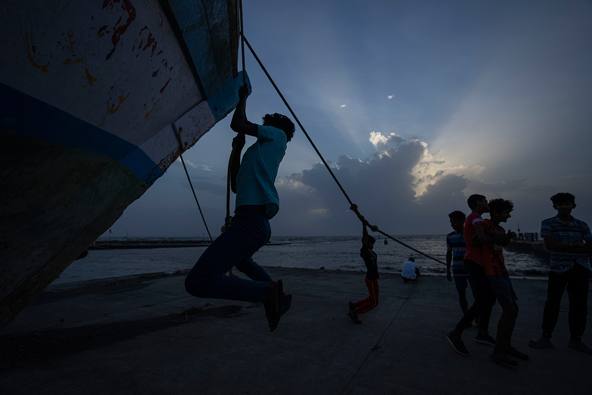 cyclone-biparjoy-update-pics-14.jpg 14