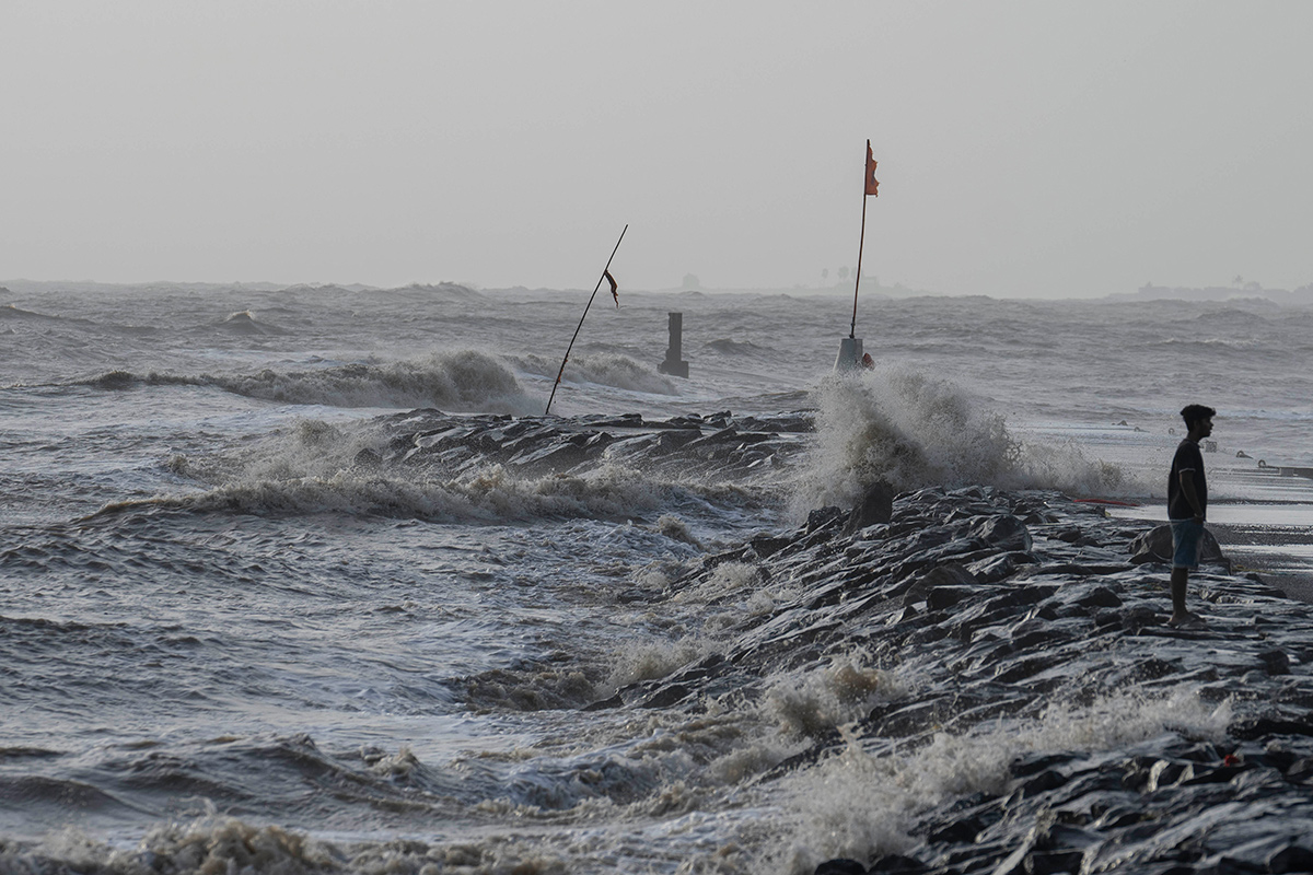 cyclone-biparjoy-update-pics-2.jpg 2