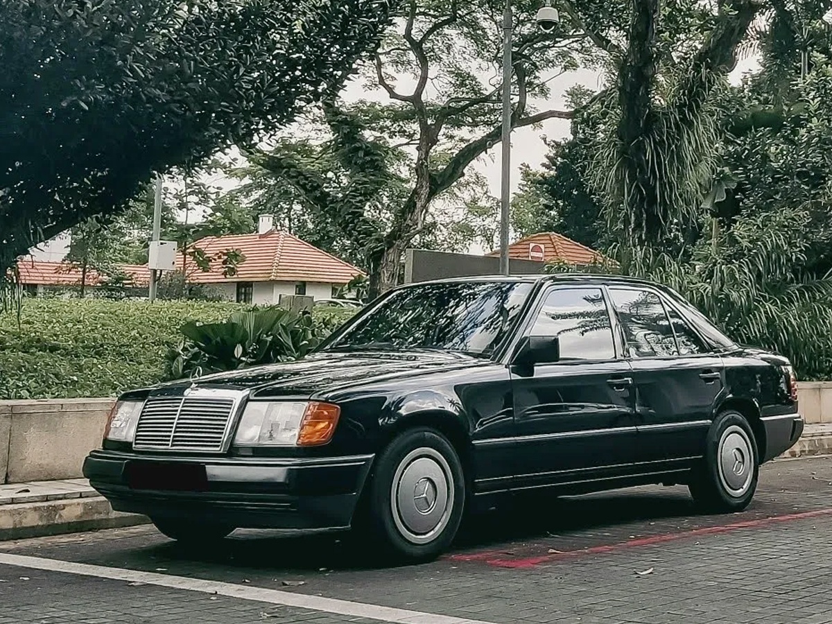 mercedes_benz_6.jpg 7