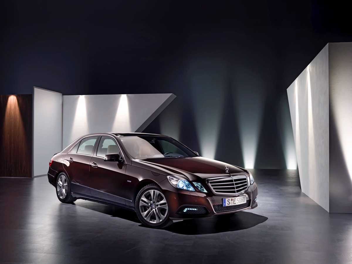 mercedes_benz_9.jpg 10