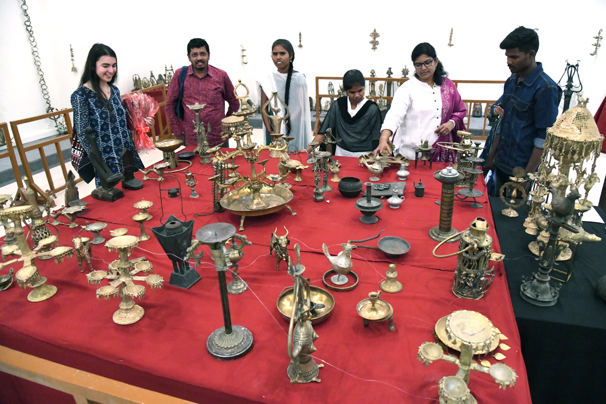 salar-_20jung-museum-_20exhibition-8.jpg 8