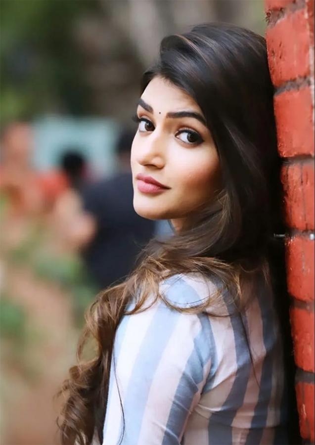 Actress-Sree-Leela-birthday-special-photos-18.jpg 18