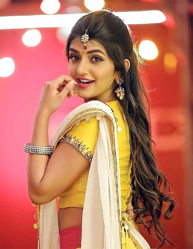 Actress-Sree-Leela-birthday-special-photos-20.jpg 20