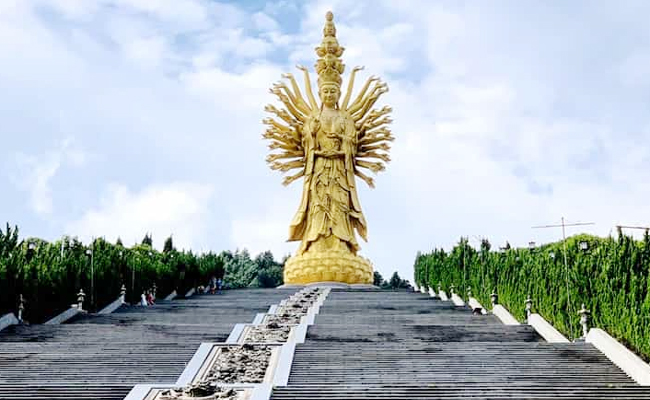 Guishan_20Guanyin.jpg 8