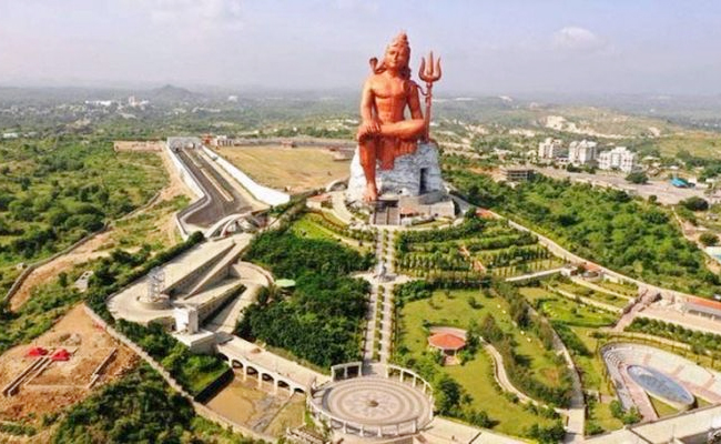 Statue_20of_20Belief.jpg 5