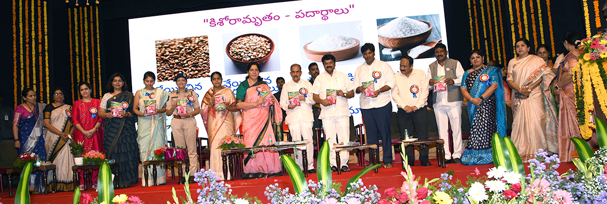 womens-welfare-celebrations-2023-in-Ravindra-Bharathi-19.jpg 19