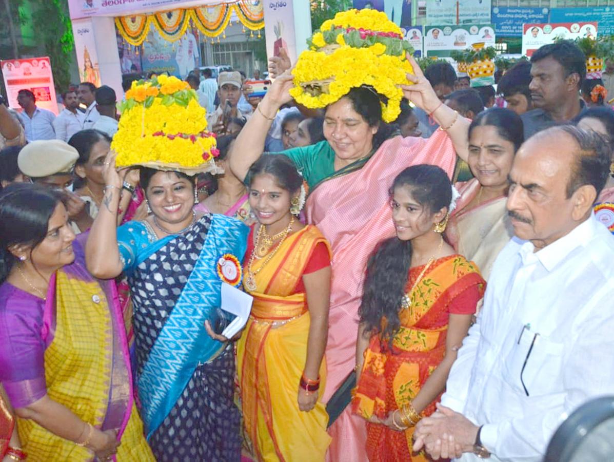 womens-welfare-celebrations-2023-in-Ravindra-Bharathi-7.jpg 7