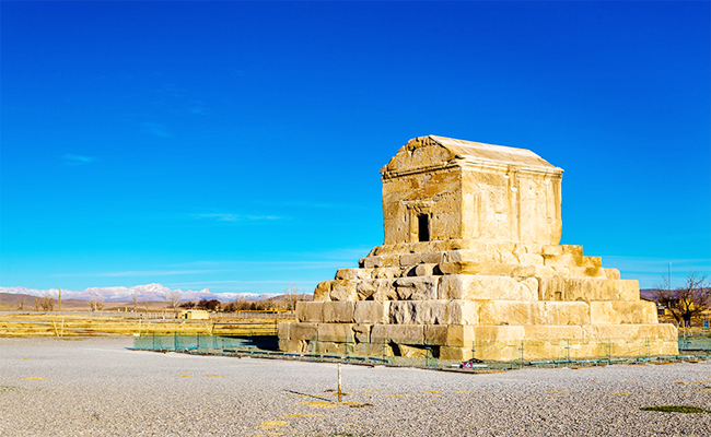 7._20Tomb_20of_20Cyrus_2C_20Pasargad_2C_20Iran.jpg 8