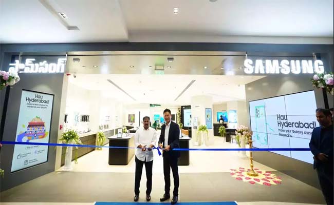 samsung-experiance-store-in-hyderabad.jpg