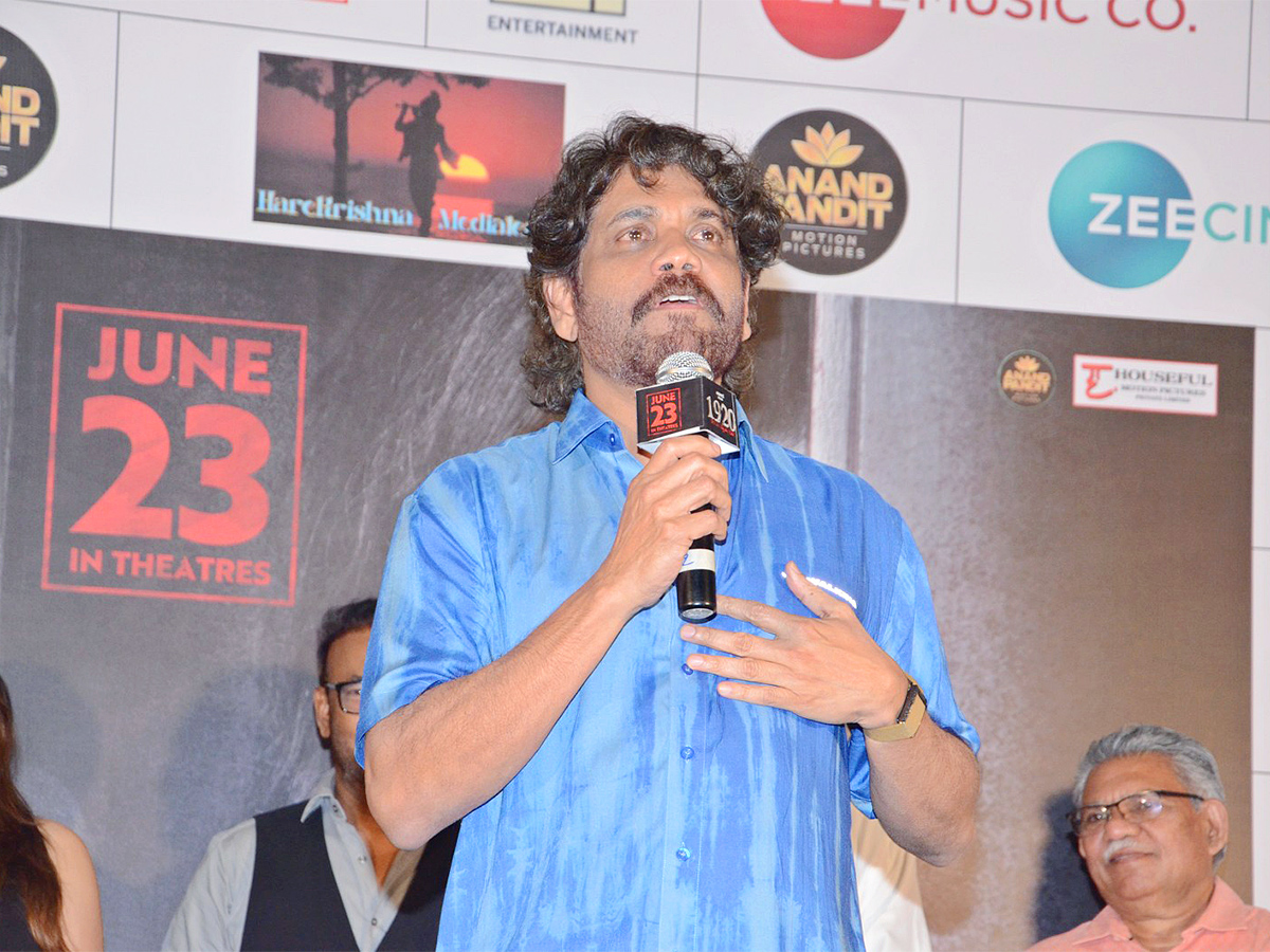 1920-Movie-Trailer-Launch-Event-11.jpg 11