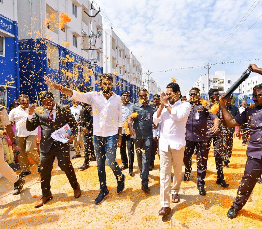 AP-CM-YS-Jagan-Gudivada-Visit-For-TIDCO-Houses-Distribution_2C_20Photos_20Inside-1.jpg 1