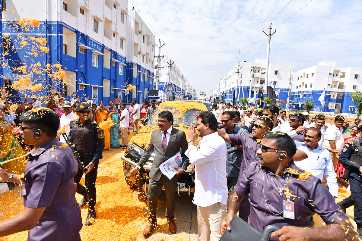 AP-CM-YS-Jagan-Gudivada-Visit-For-TIDCO-Houses-Distribution_2C_20Photos_20Inside-22.jpg 20
