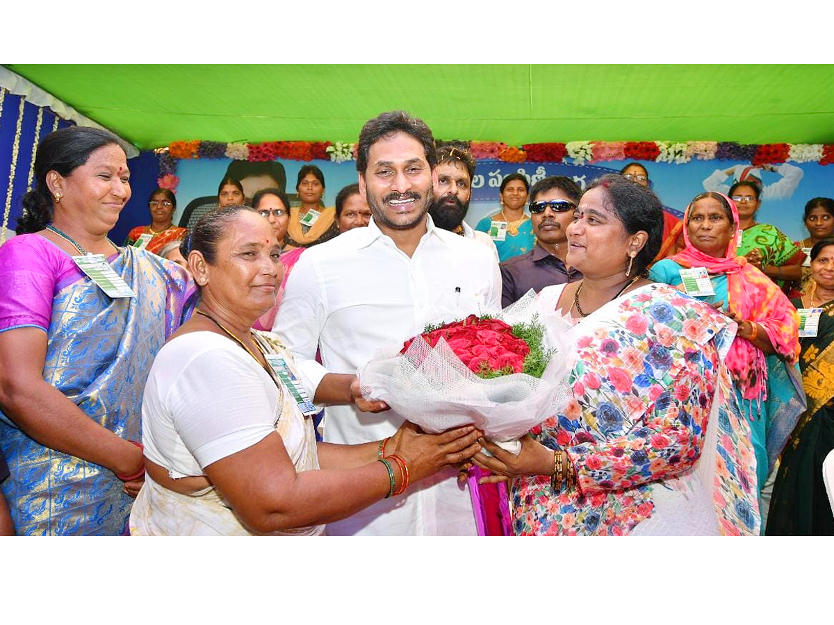 CM_20YS_20Jagan_20Gudivada_20Tour_20Photos_12.jpg 12