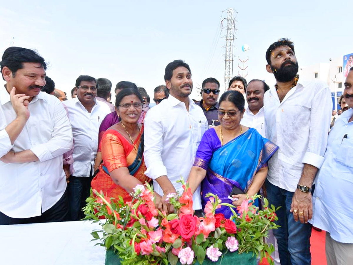 CM_20YS_20Jagan_20Gudivada_20Tour_20Photos_13.jpg 13