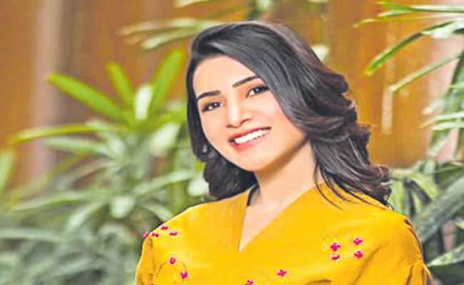 Samantha-gold.jpg