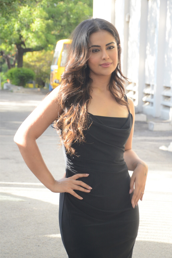 avika-gor-04.jpg 6