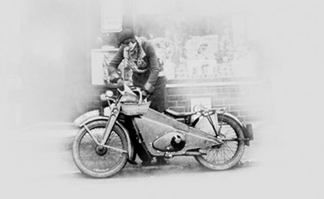 1933_02.jpg 14