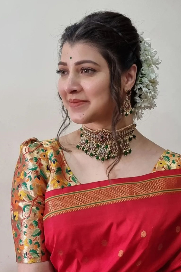 Adipurush_20Tejaswini_20Pandit_20Latest_20Photos_7.jpg 8