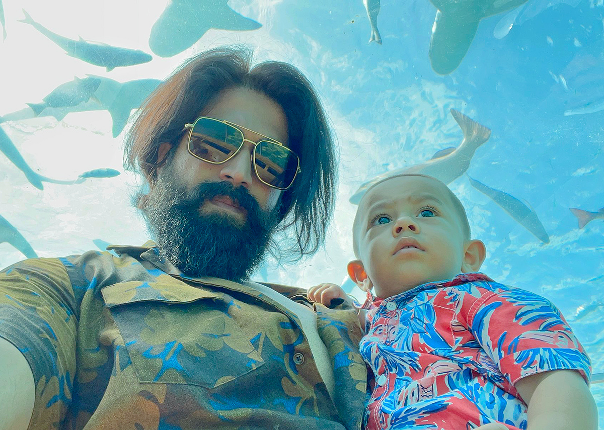 KGF-Hero-Yash-_20Family-Photos-16.jpg 16