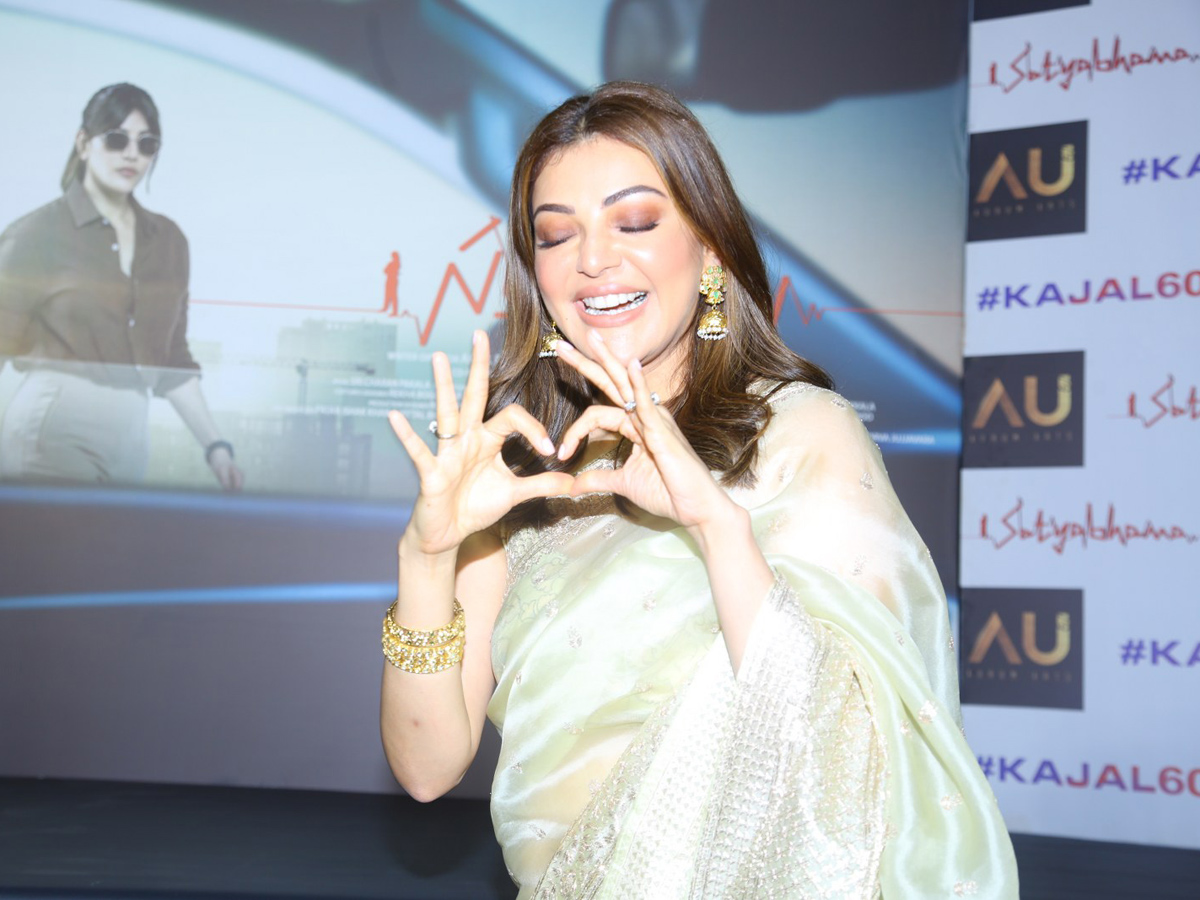 Kajal-Aggarwal-at-Satyabhama-First-Look-Launch-Pics-15.jpg 15