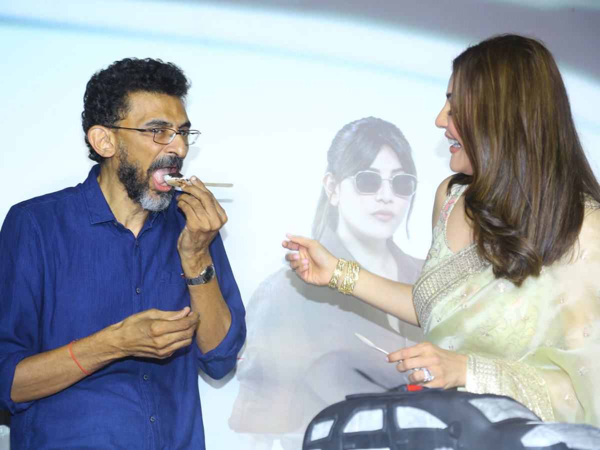 Kajal-Aggarwal-at-Satyabhama-First-Look-Launch-Pics-21.jpg 21
