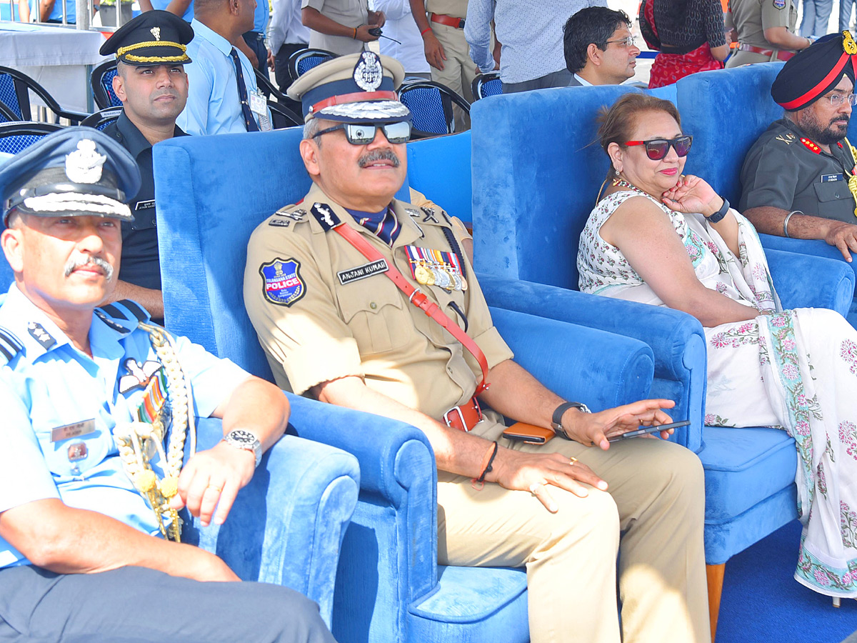 President_20Droupadi_20Murmu_20Reviews_20Combined_20Graduation_20Parade_20At_20Air_20Force_20Academy_20Photos_23.jpg 24
