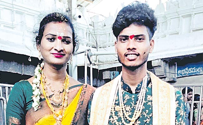 hijramarriage.jpg