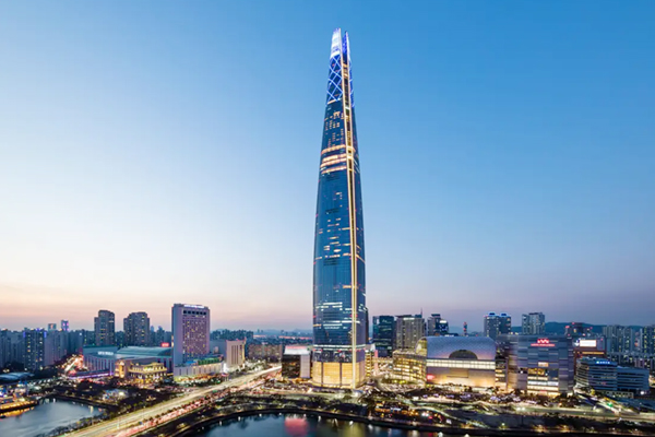 5._20Lotte_20World_20Tower.jpg 6