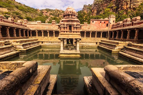 5._20Yaganti_20Temple.jpg 6