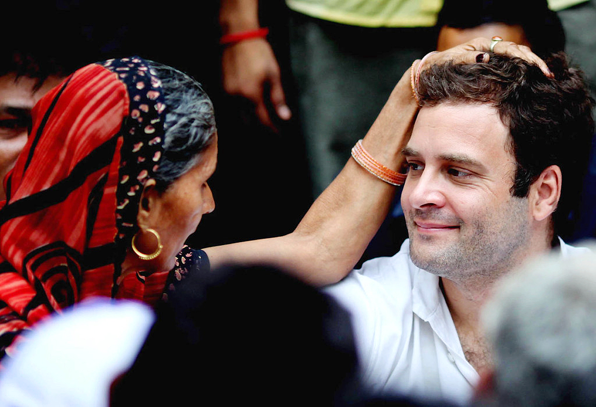Congress-Leader-Rahul-_20Gandhi-53rd-birthday-_20Rare-Photos-Viral-17.jpg 17