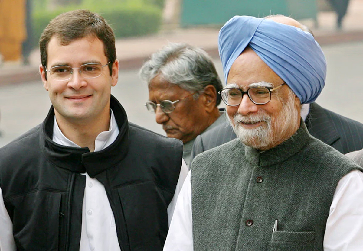 Congress-Leader-Rahul-_20Gandhi-53rd-birthday-_20Rare-Photos-Viral-22.jpg 21