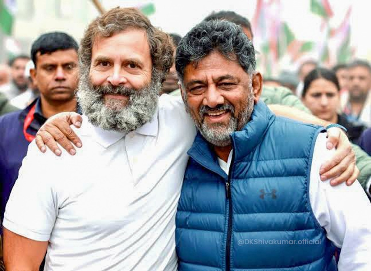 Congress-Leader-Rahul-_20Gandhi-53rd-birthday-_20Rare-Photos-Viral-32.jpg 30