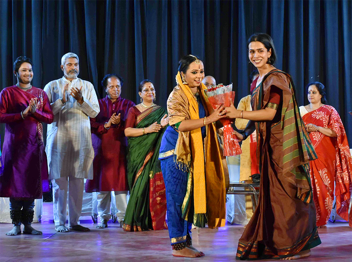 KuchipudiKalamri-ta-An_20Institute-of_20Kuchipudi-Dance-1.jpg 1
