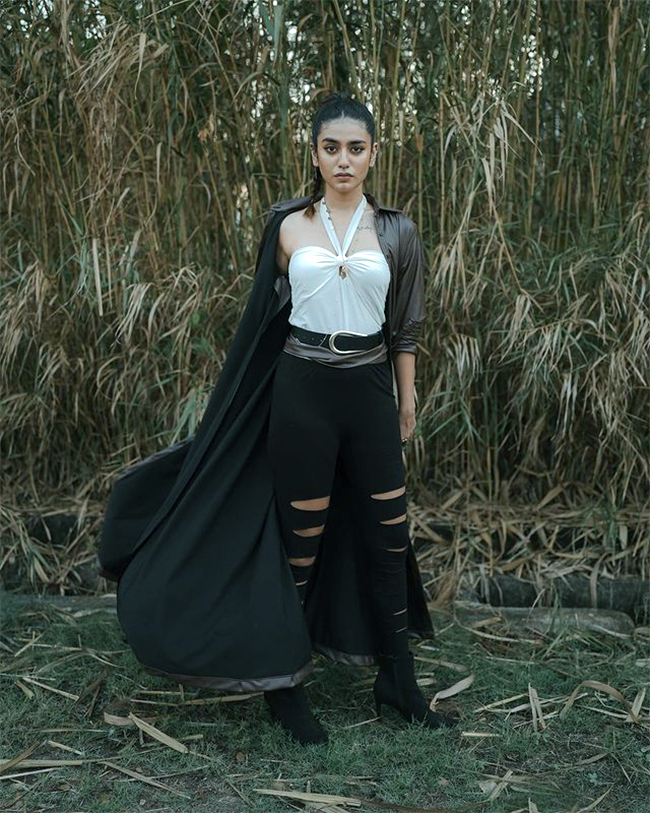 Priya-Prakash-Varrier-Latest-_20Photo-Gallery-113.jpg 13