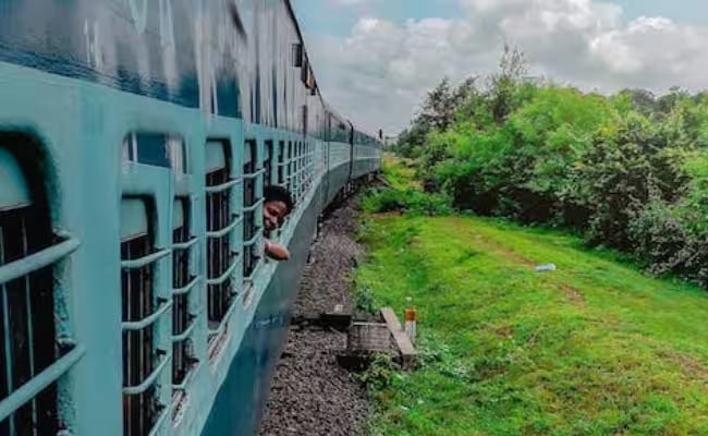 train-ticket.jpg
