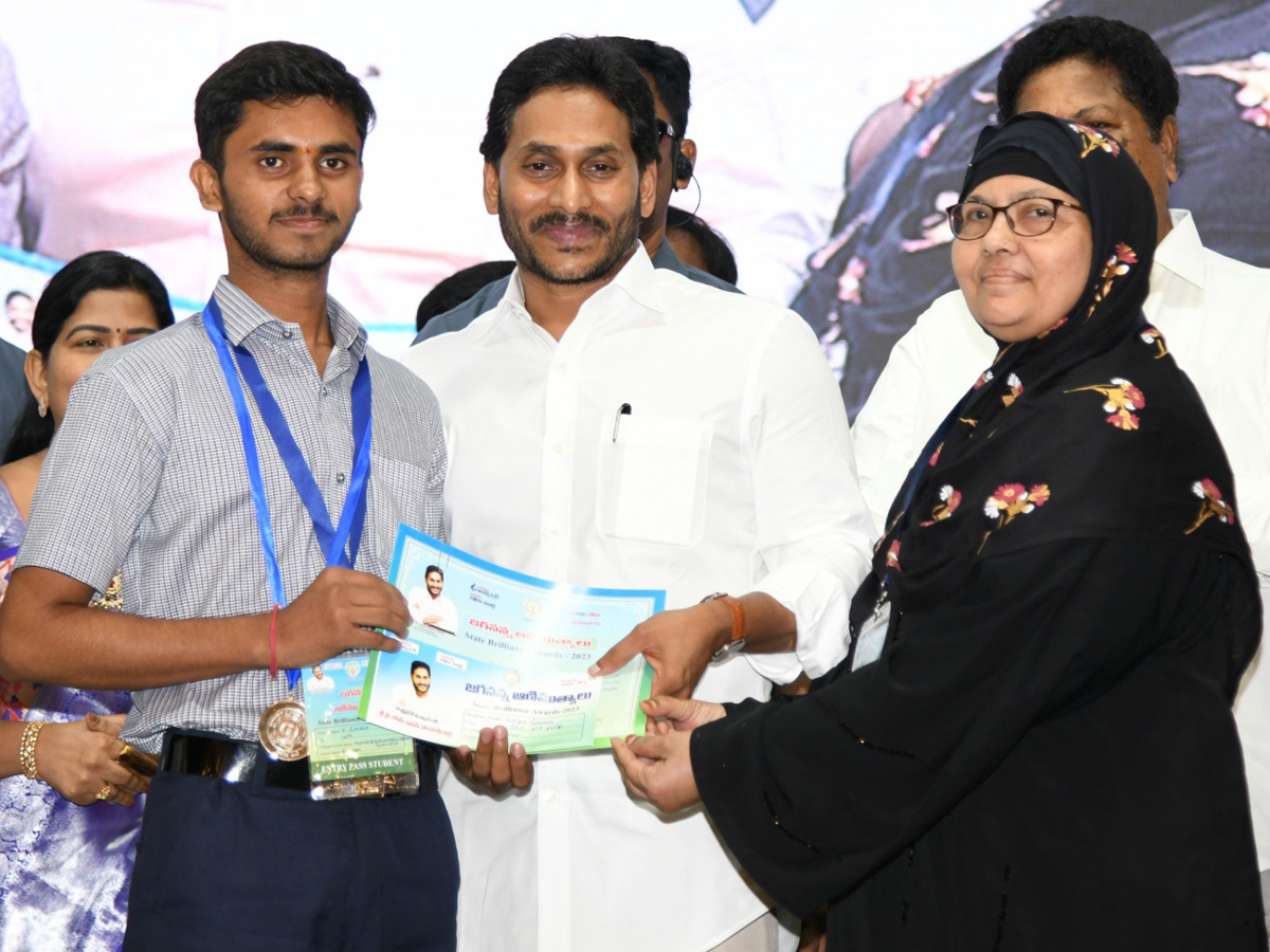 EDIGA_20GANESH_2C_20KURNOOL_20DISTRICT.jpg 12