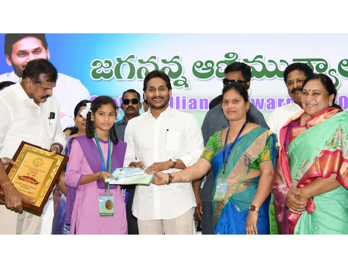 GEDELA_20NIKHITHA_2C_20SRIKAKULAM_20DISTRICT.jpg 15