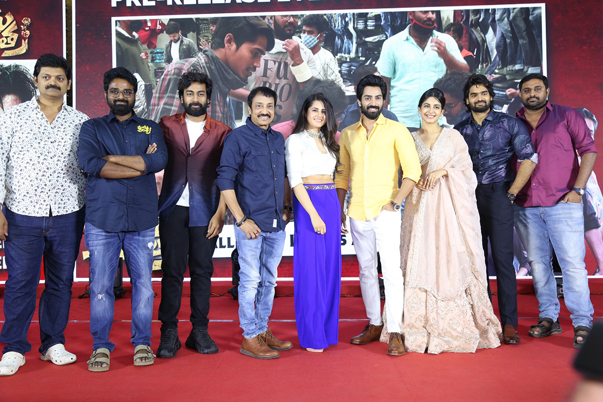 Manu-Charitra-pre-release-event-in-Hyderabad-15.jpg 15