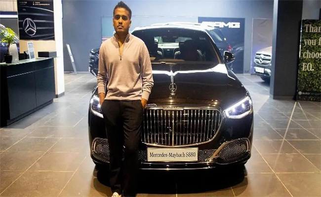 Mercedes-Maybach-S680.jpg