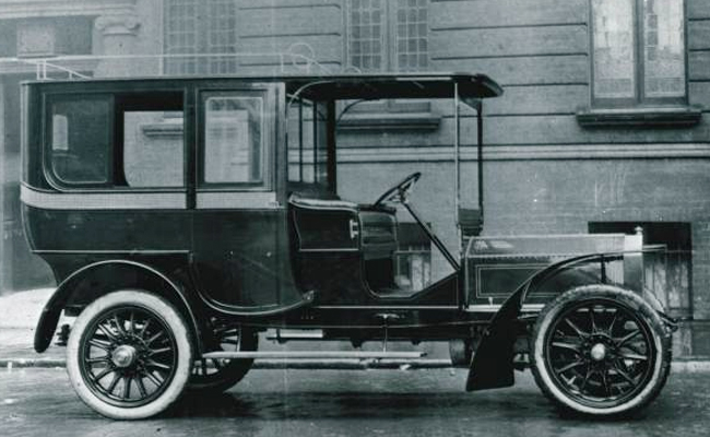 Rolls-Royce_2030_20hp_1905_E2_80_9307.jpg 5