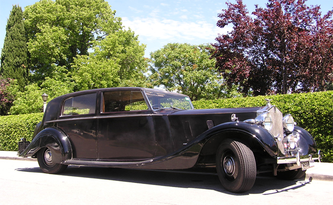 Rolls-Royce_20Phantom_20III_1936_E2_80_9339.jpg 13
